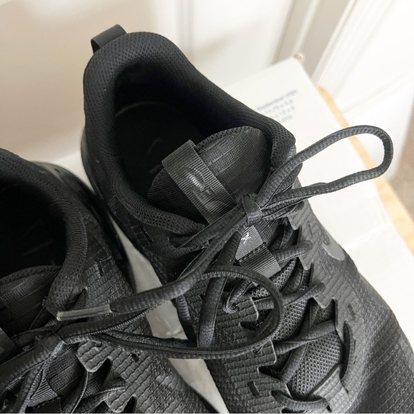 Nike Air Max Men's Black Athletic Sneakers 10 - Picture 13 of 16